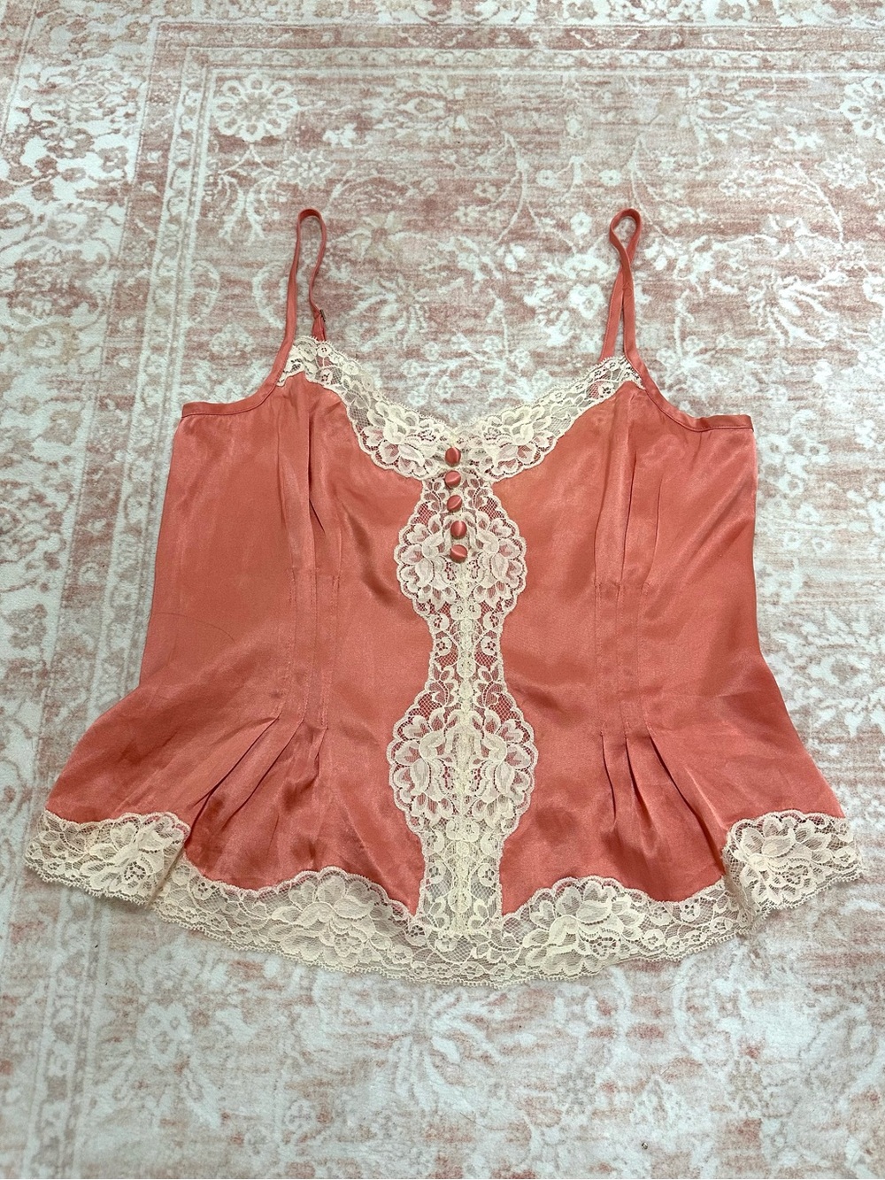 Vintage 🪷 Real Silk Banana Republic Peach Lace Tank Top - Picture 2 of 13